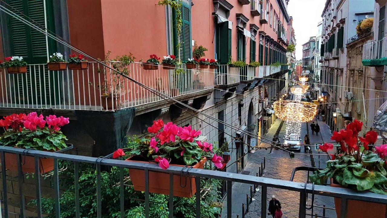 Il Salotto Di Nonna Cornelia 2 Hotel Napoli Exterior foto